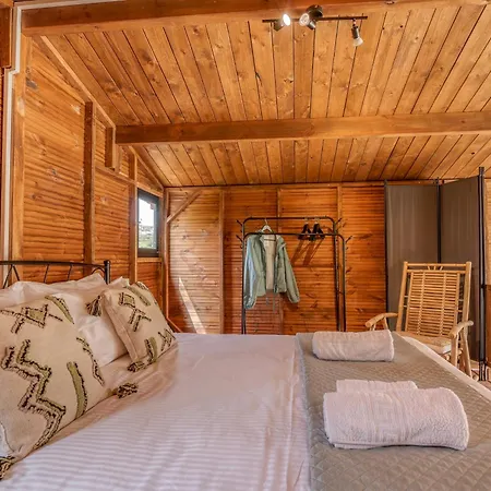 Wooden House Chalet *