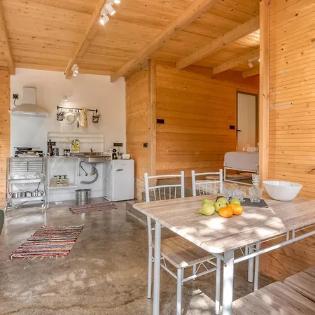 Wooden House Chalet *