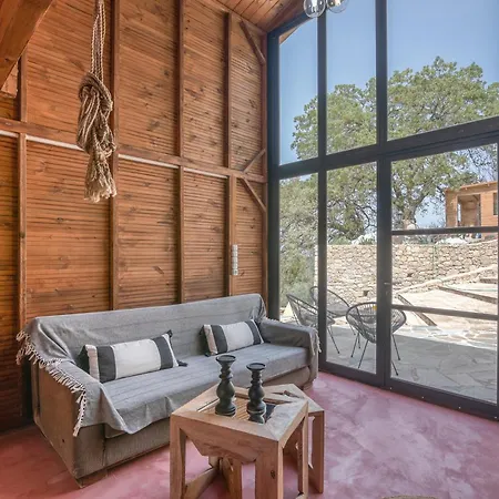 Wooden House Kalathenai
